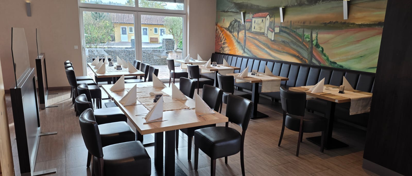 Innenbereich Seite 1